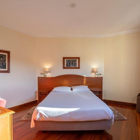 Hotel Ulveira Oliveira de Frades Exterior photo
